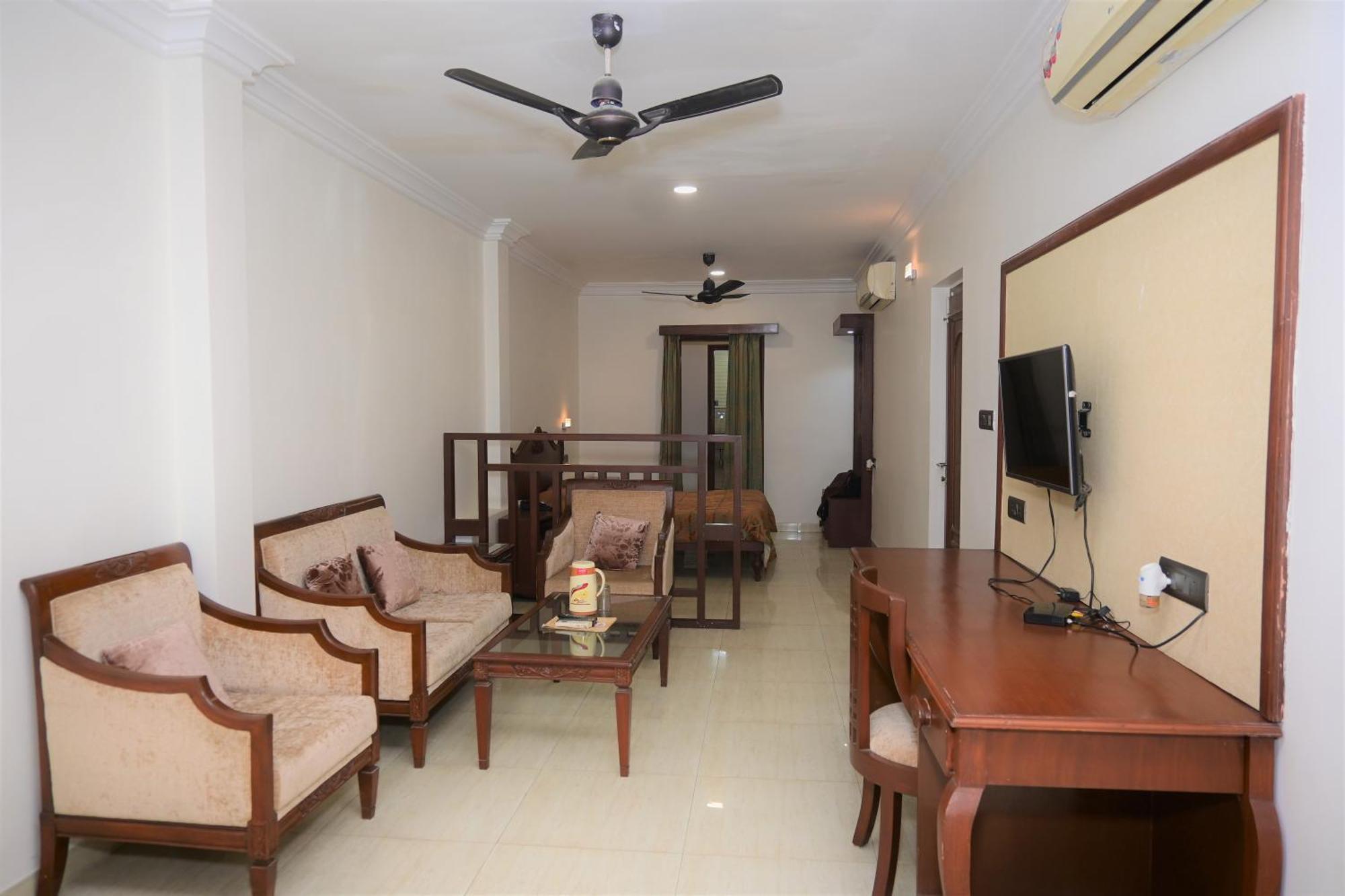 Hotel Ashray Ujjain Exterior foto