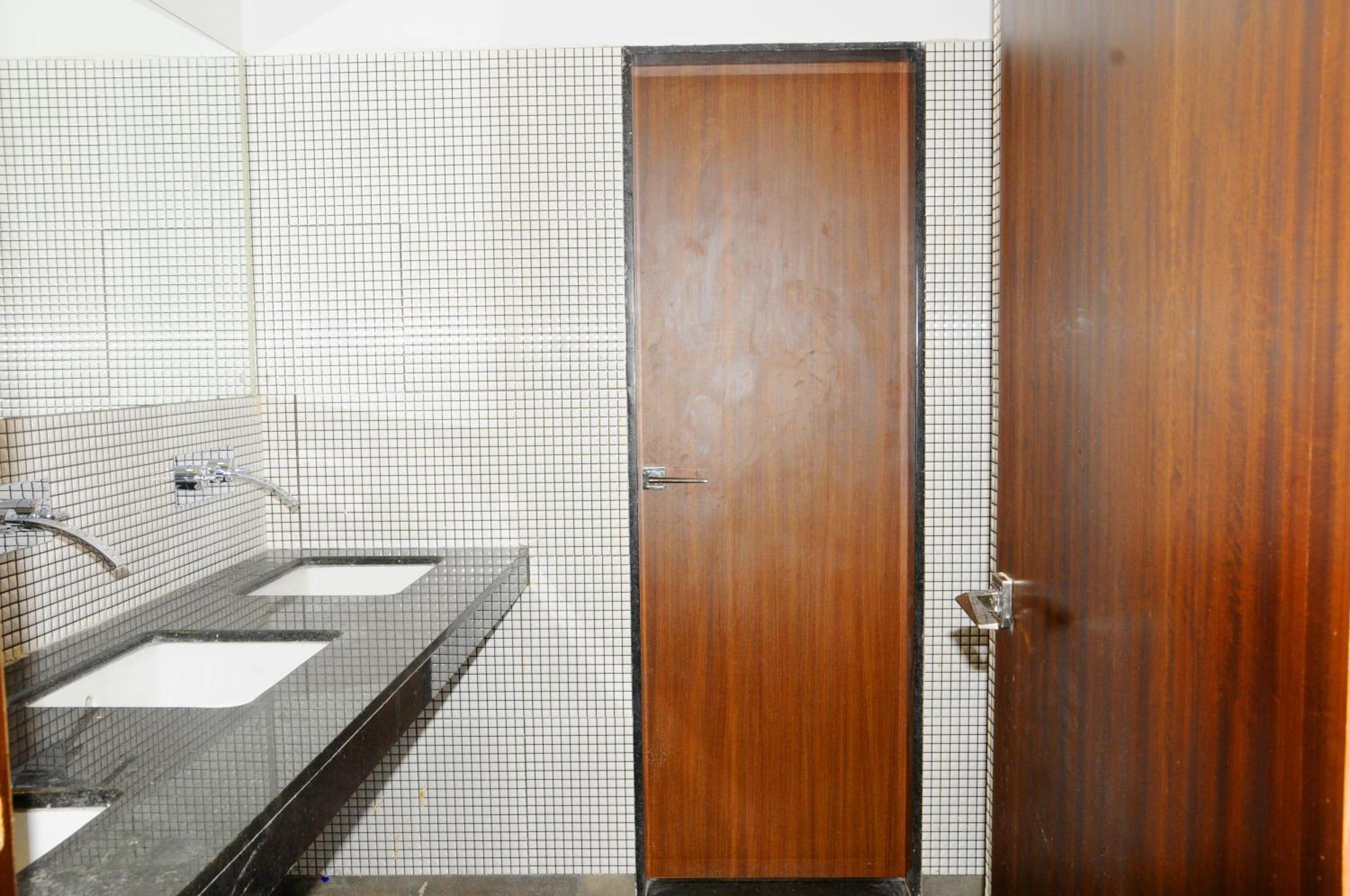 Hotel Ashray Ujjain Exterior foto
